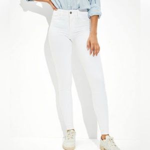 American Eagle White Stretch Skinny Jean